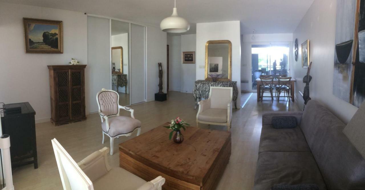 Vue Exceptionnelle Sur Les Tours ! Charme Et Tranquillite Lägenhet La Rochelle  Exteriör bild